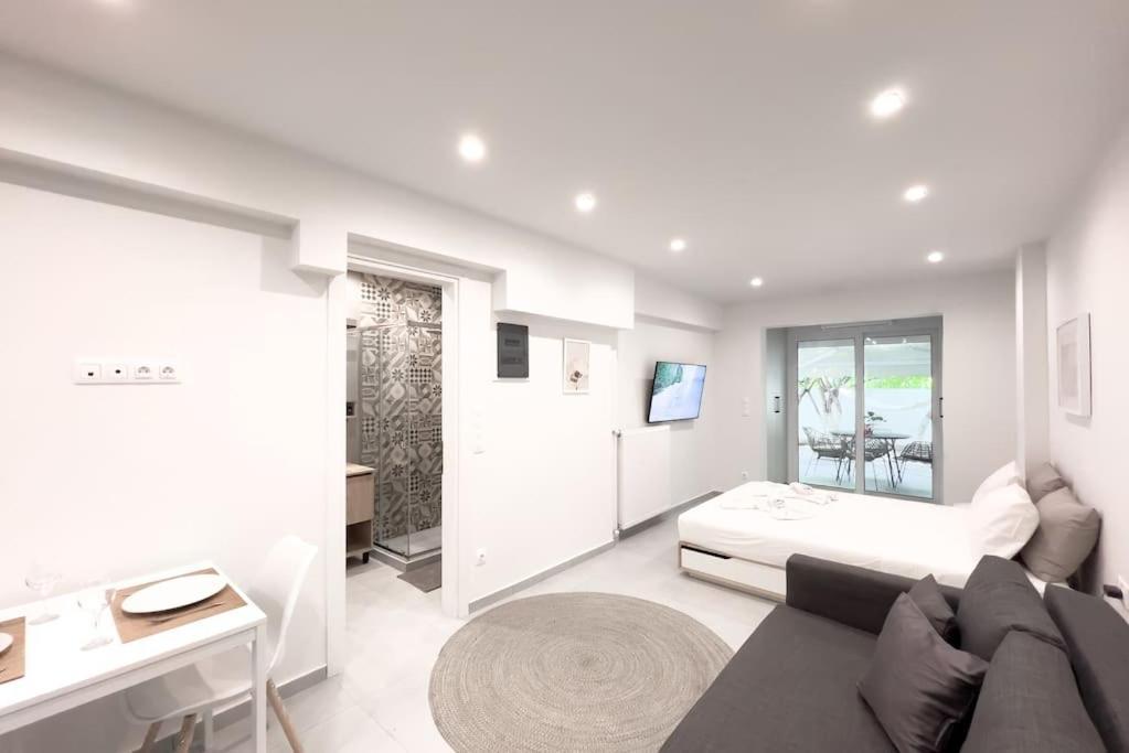 Luxury Studio With Garden Next To Acropolis Афины Экстерьер фото