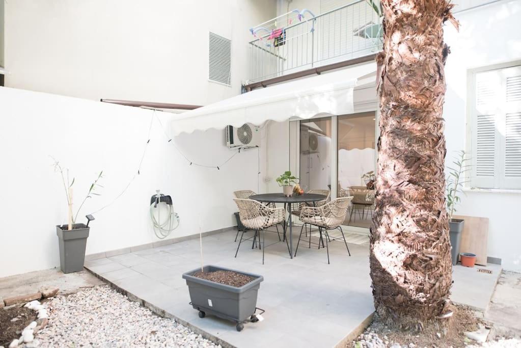 Luxury Studio With Garden Next To Acropolis Афины Экстерьер фото