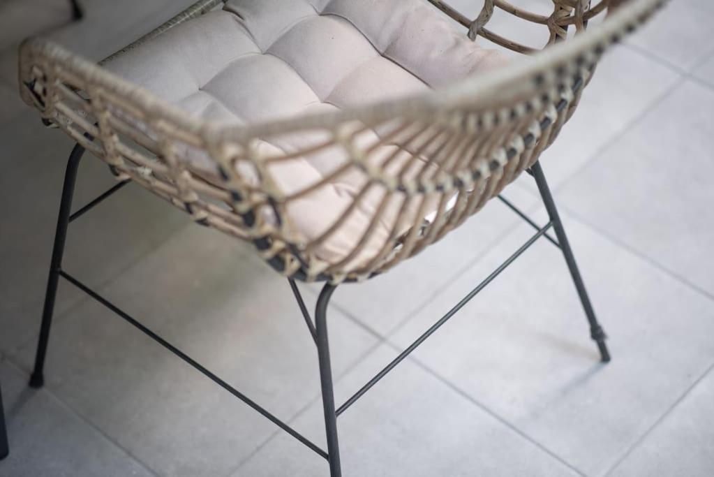 Luxury Studio With Garden Next To Acropolis Афины Экстерьер фото