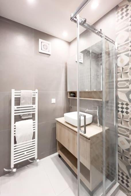 Luxury Studio With Garden Next To Acropolis Афины Экстерьер фото