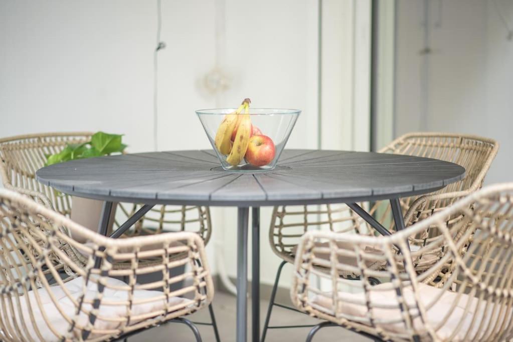 Luxury Studio With Garden Next To Acropolis Афины Экстерьер фото